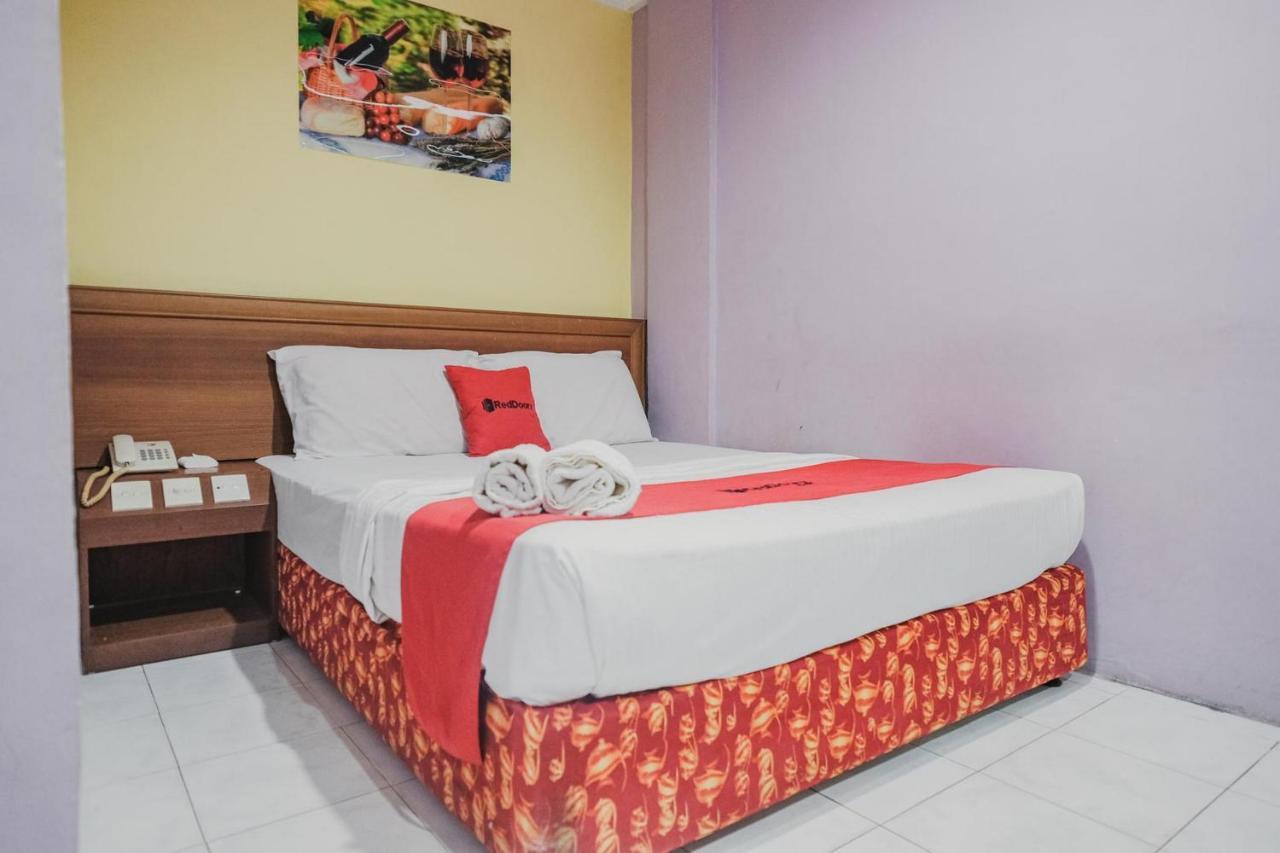 Reddoorz Near Nagoya Hill Mall Batam 5 Exteriér fotografie