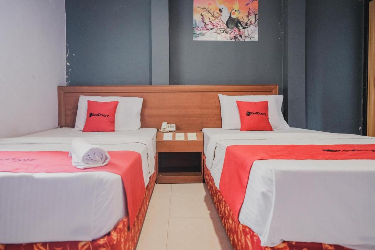 Reddoorz Near Nagoya Hill Mall Batam 5 Exteriér fotografie